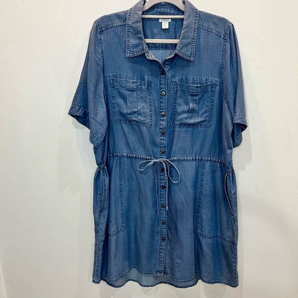 Sundance Dresses & Skirts - Sundance Short Sleeve Chambray Denim Dress Women’s Size Petite XL Button Front